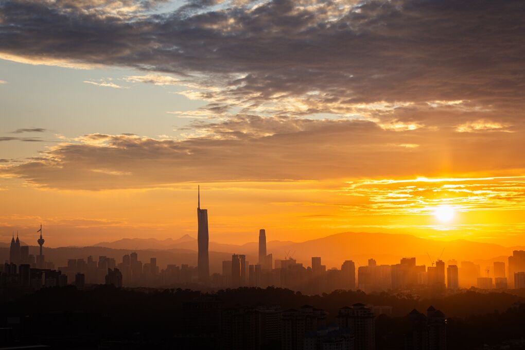 Malaysia Aims To Top Pre Pandemic Tourist Arrivals In 2024 Bloomberg   1020x680 