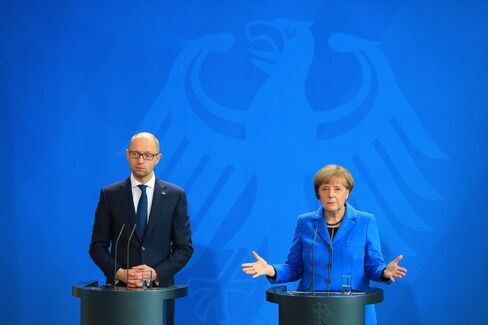 Merkel and Yatsenyuk
