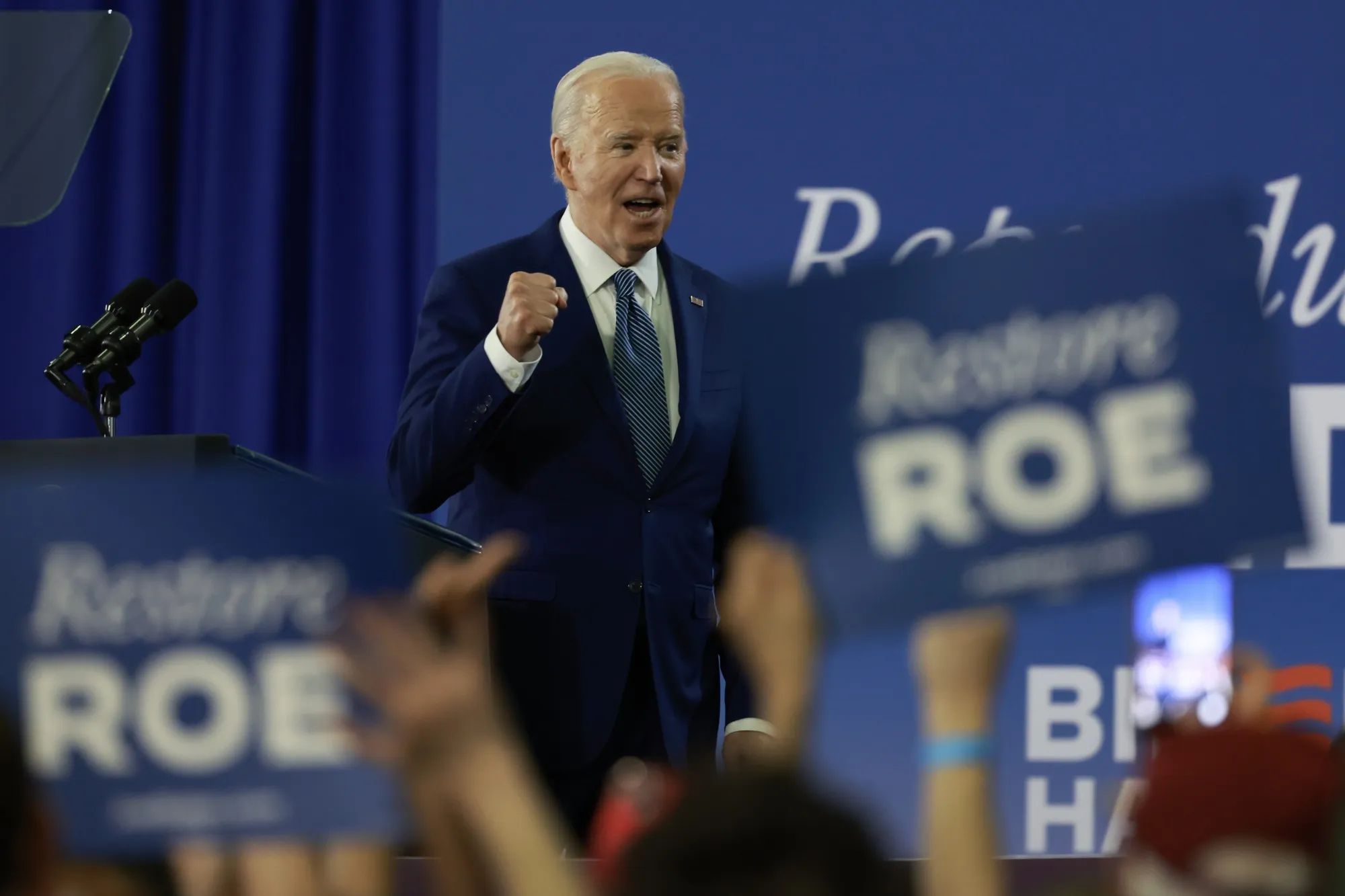 Florida voters might be ready for a change.&nbsp;