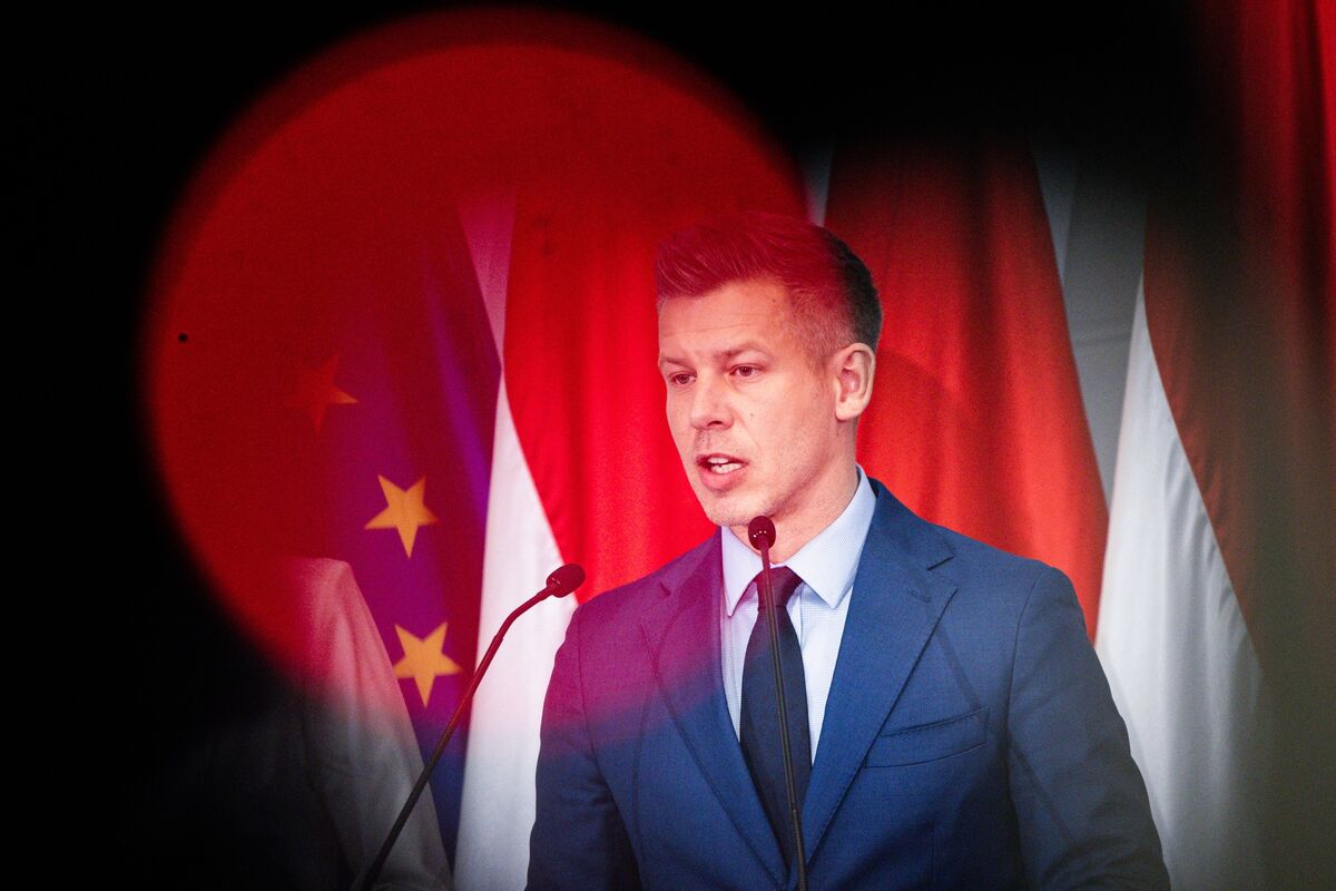 Will Hungary Join the Euro? It’s a Long Road After Orban