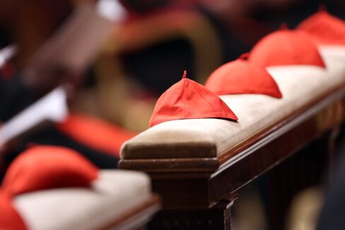 Cardinals Go Silent as Vatican Debate on Conclave Heats Up