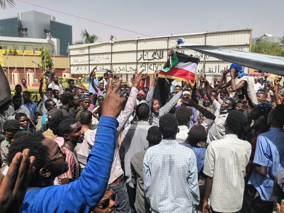 Bashir’s Supporters Plan Rival Sudanese Rally to Defend His Rule