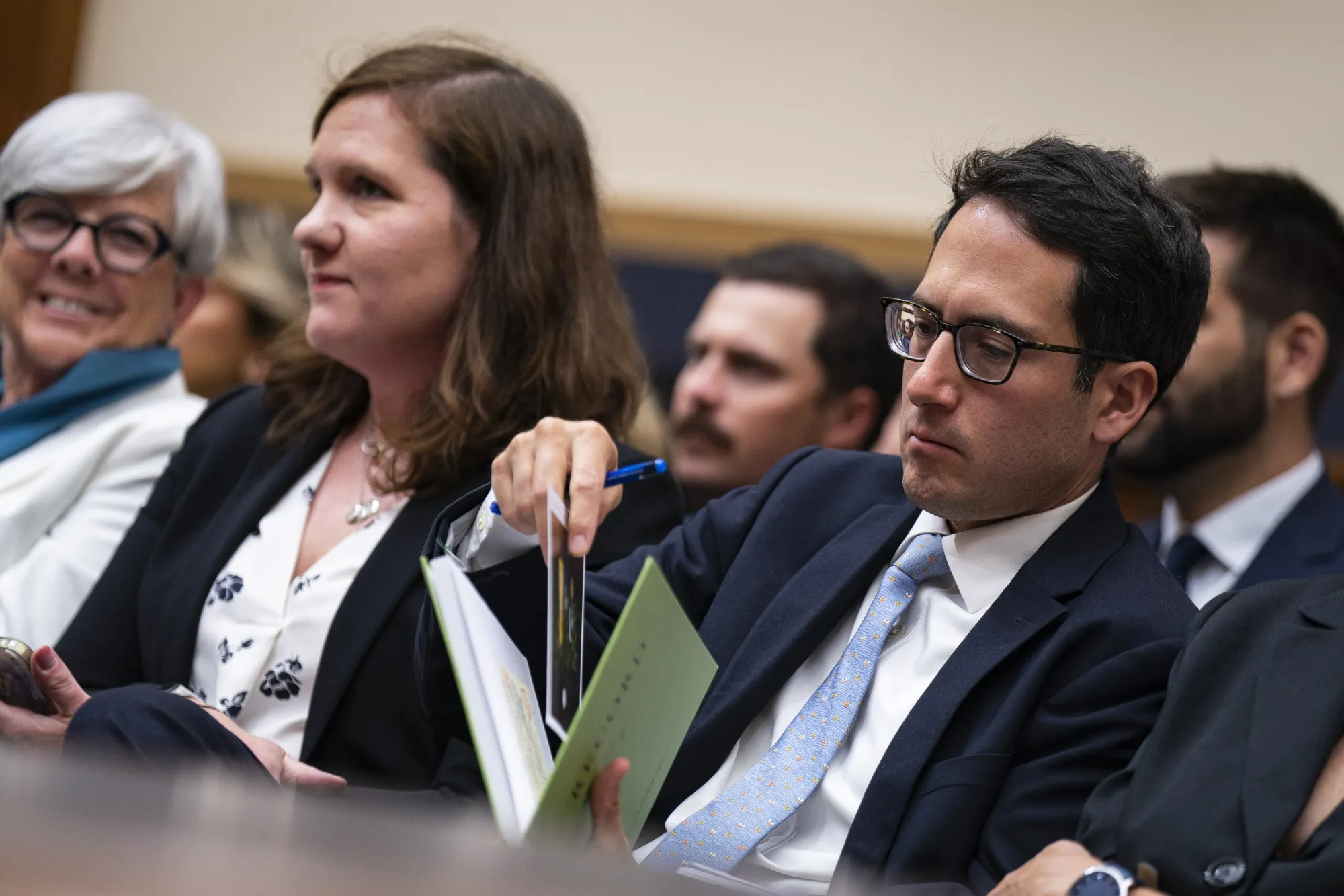 Democratic FTC Commissioners Sacked by Trump Administration - Bloomberg