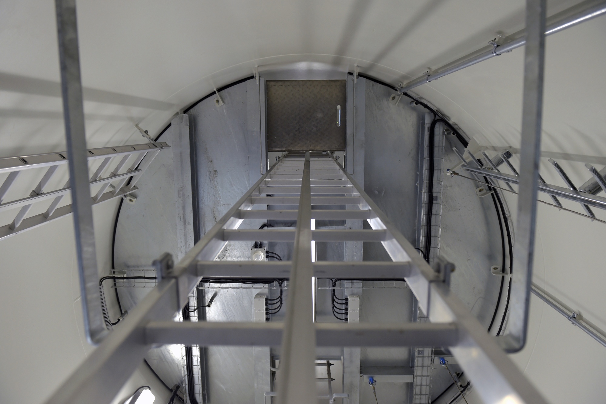 A ladder for heights training at the wind turbine training tower.