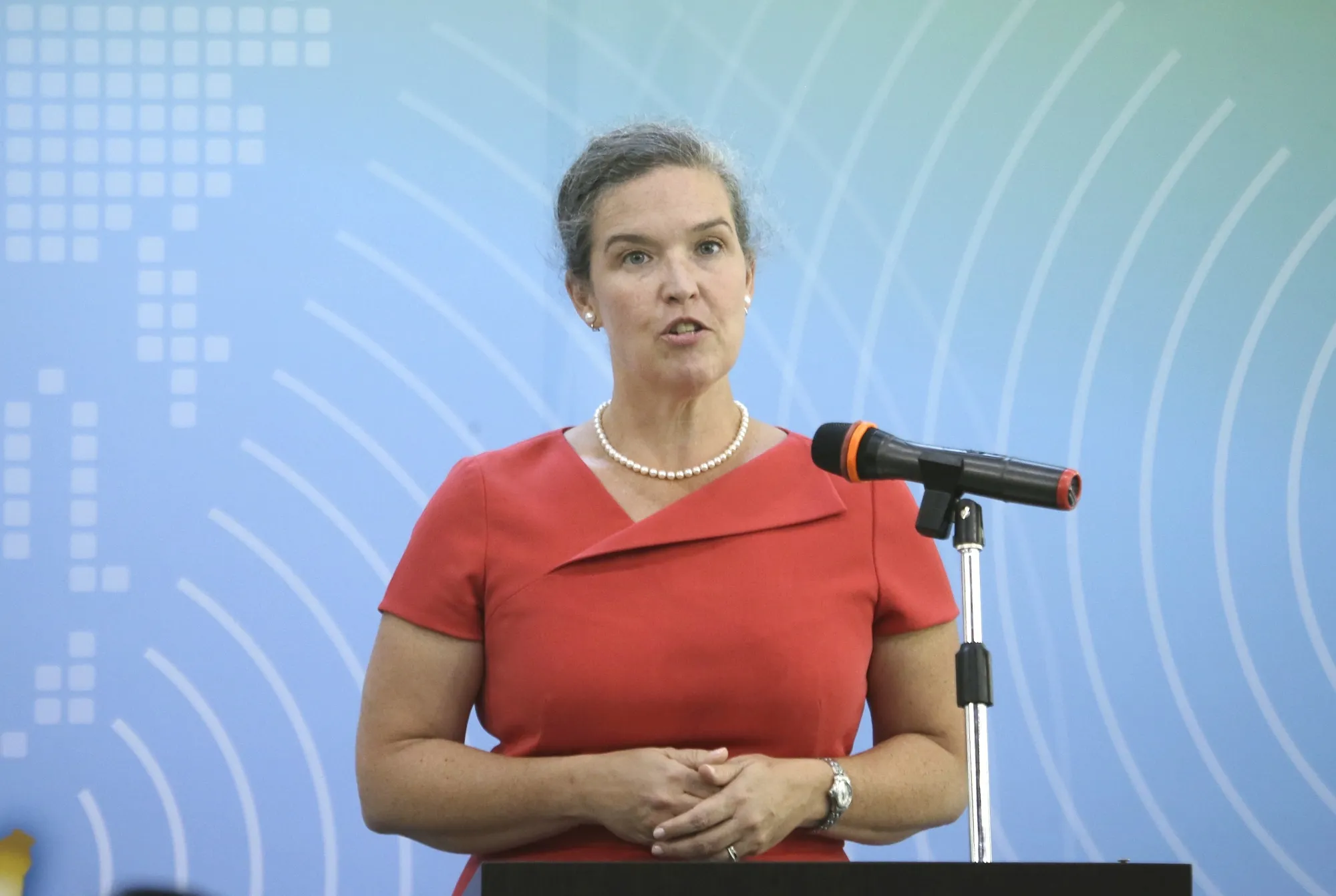 Sandra Oudkirk
