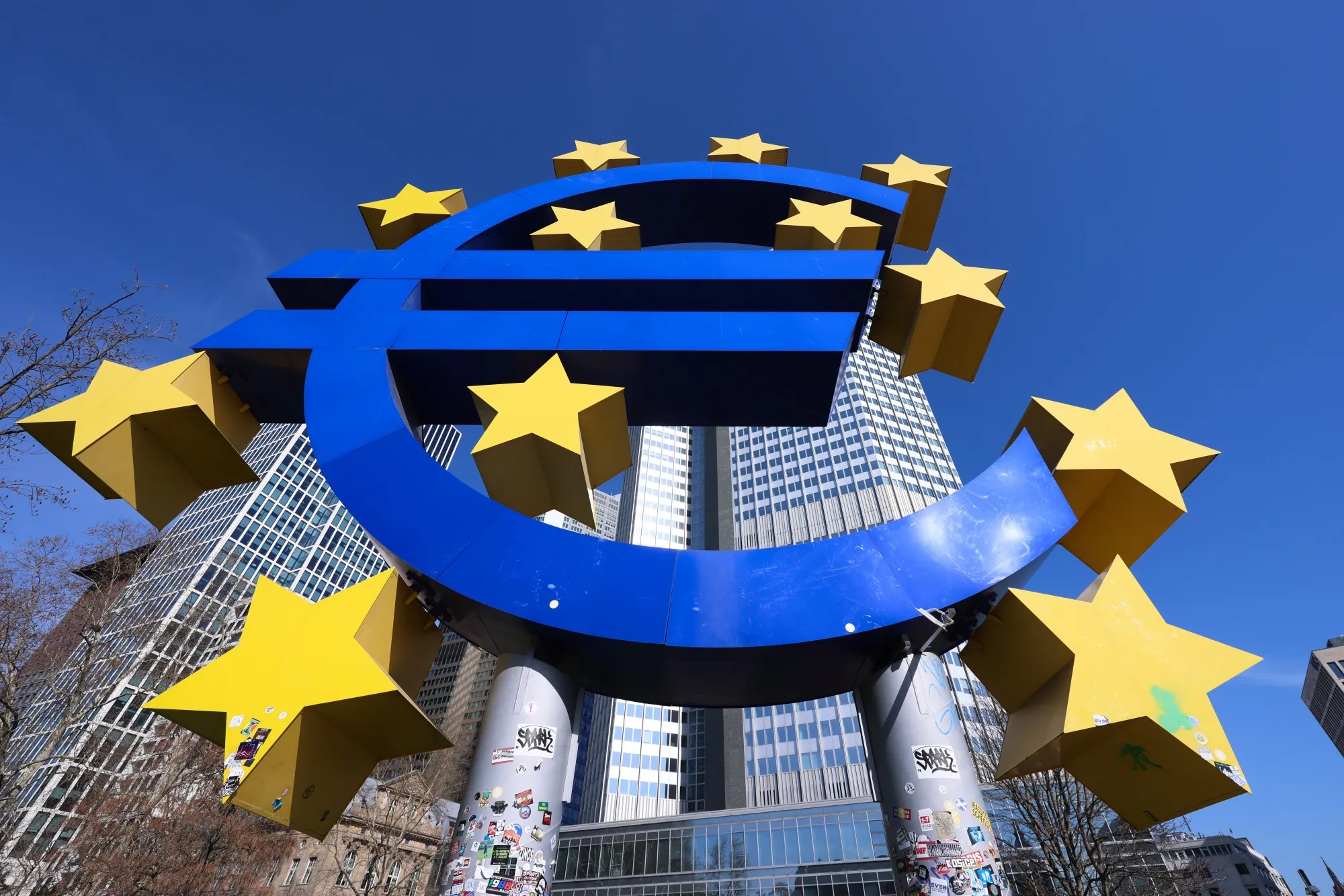 The Euro Sculpture in the financial district of Frankfurt.