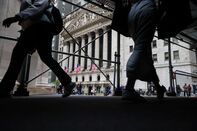 Traders At The New York Stock Exchange As US Stocks Slump 