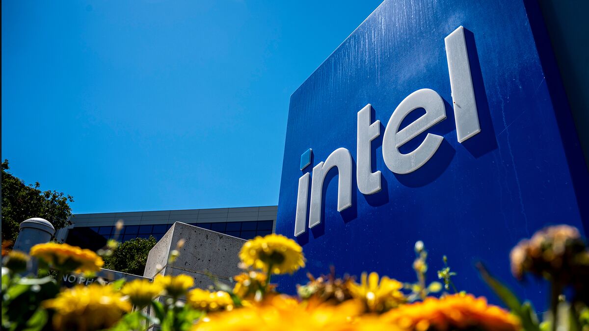 Intel Set to Announce Plans to Cut Over 20% of Staff