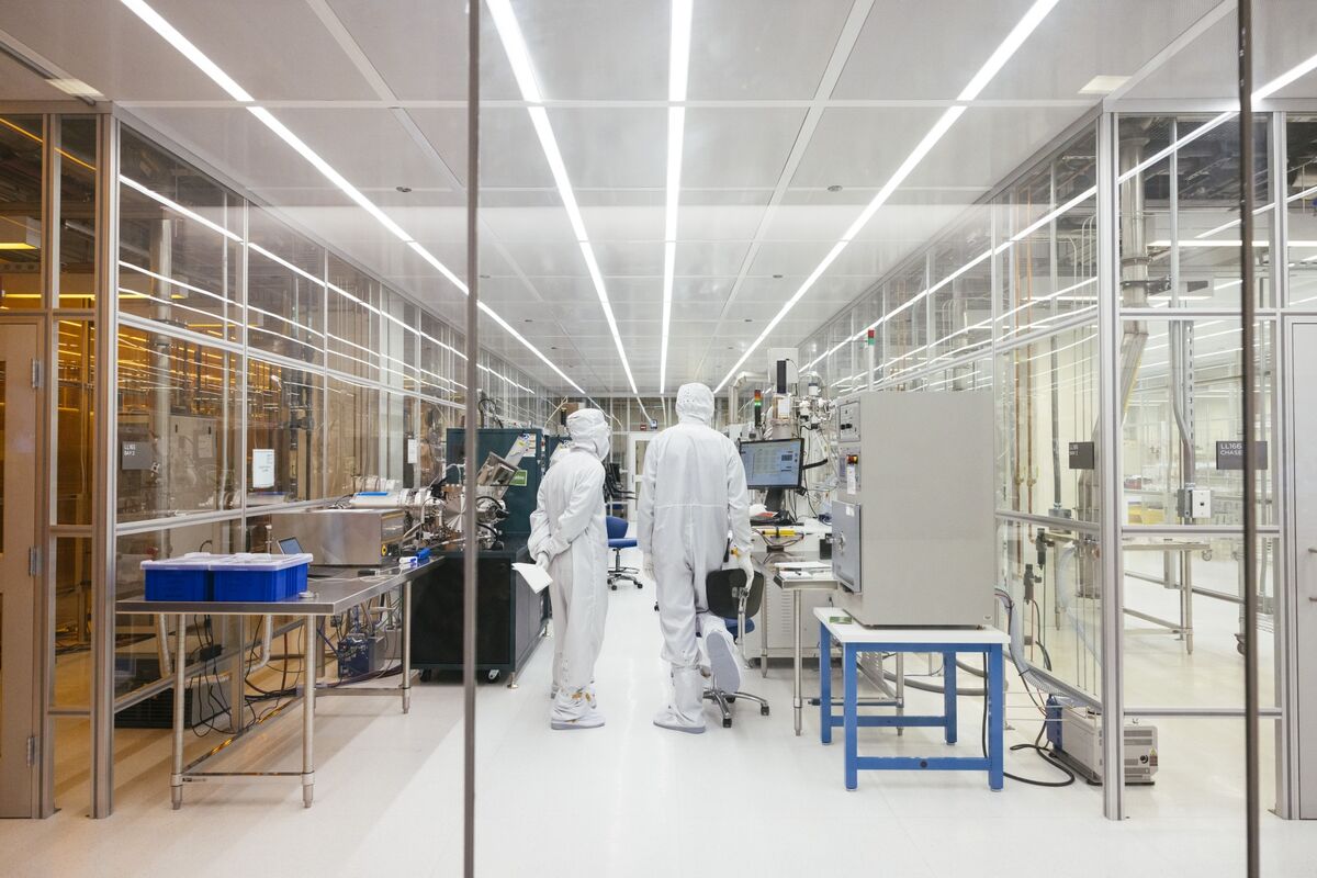 🟪"Le Big Tech in allerta: rischio di ritiri dagli investimenti negli USA senza la detrazione fiscale per R&D"