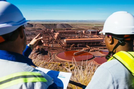 Top Africa Iron Ore Miner Extends Life of Giant Mine to 2040