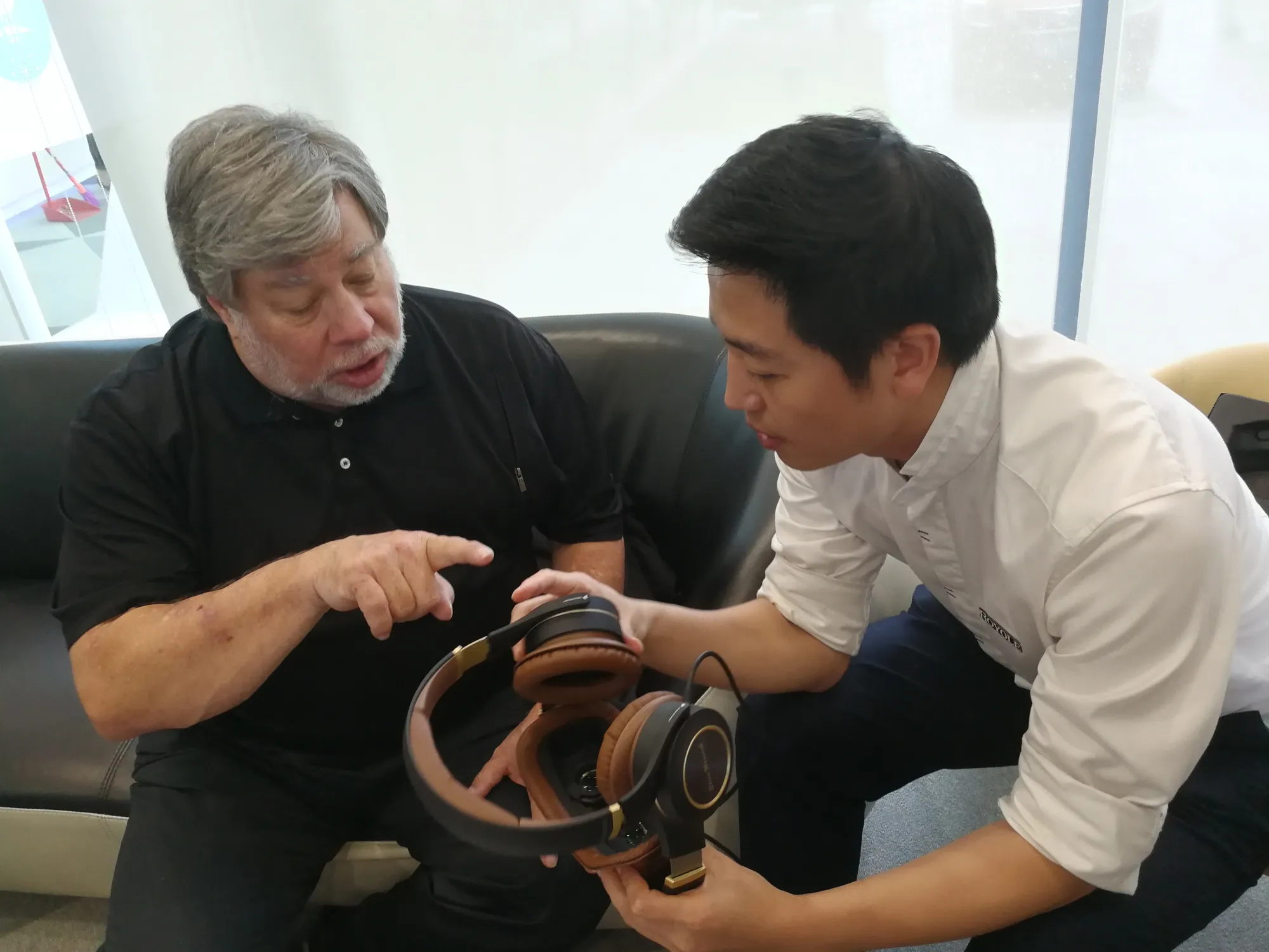 Bill Liu with Steve Wozniak.