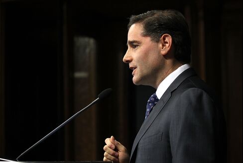 Federal Communications Commission Chairman Julius Genachowski