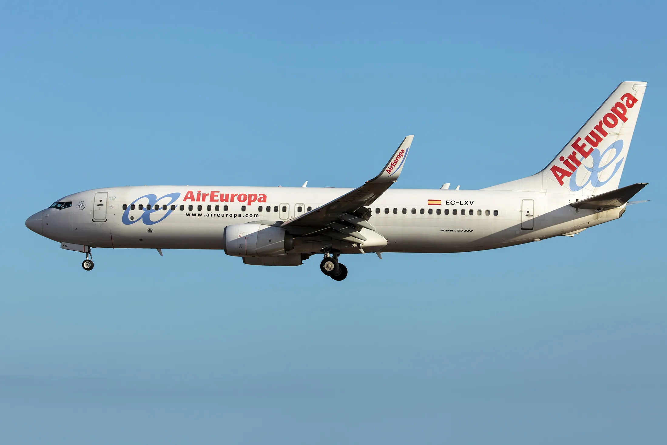 Spain to Weigh Air Europa Stake in Revised Deal With IAG - Bloomberg