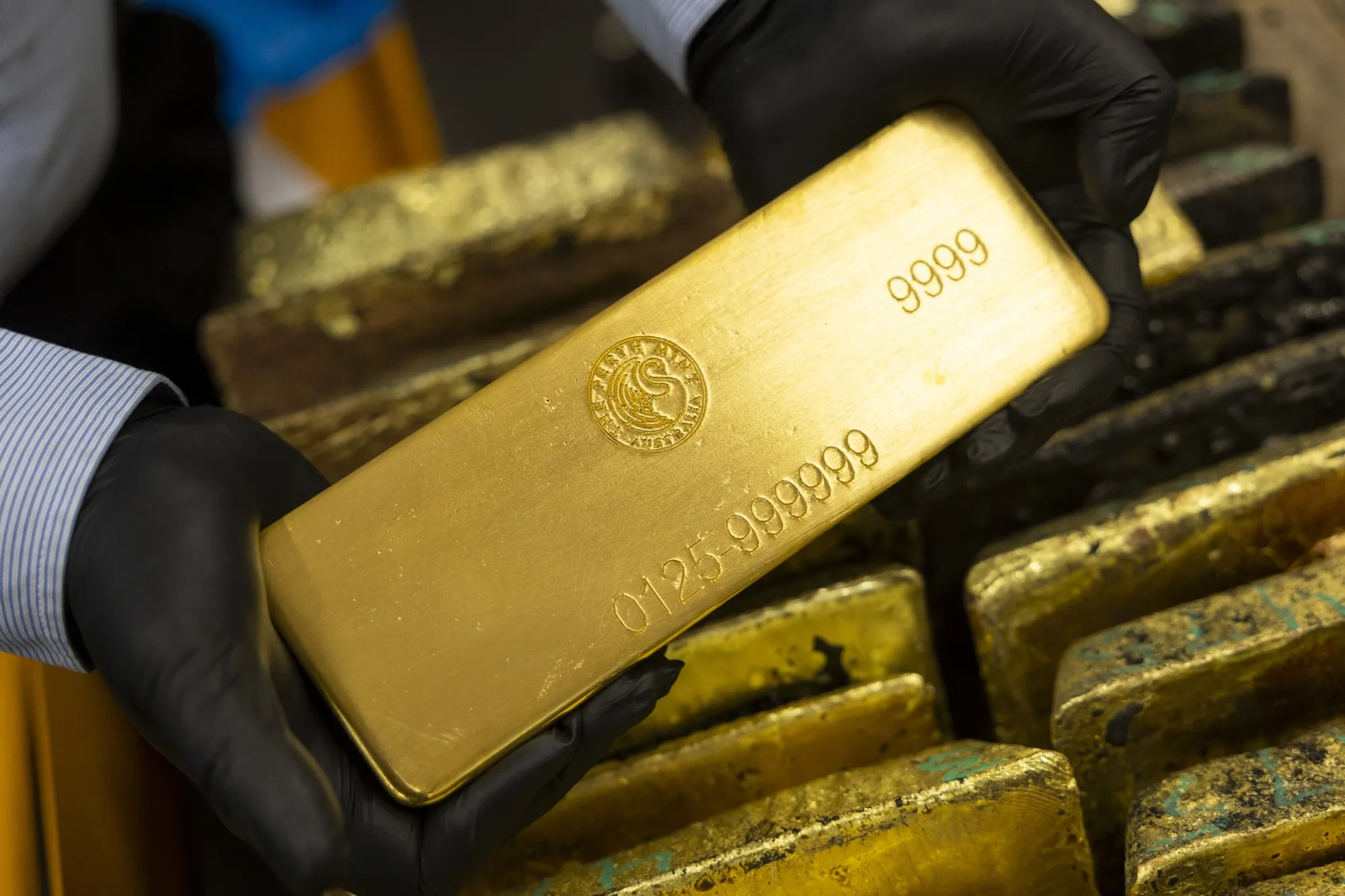 A 400 ounce gold bar.