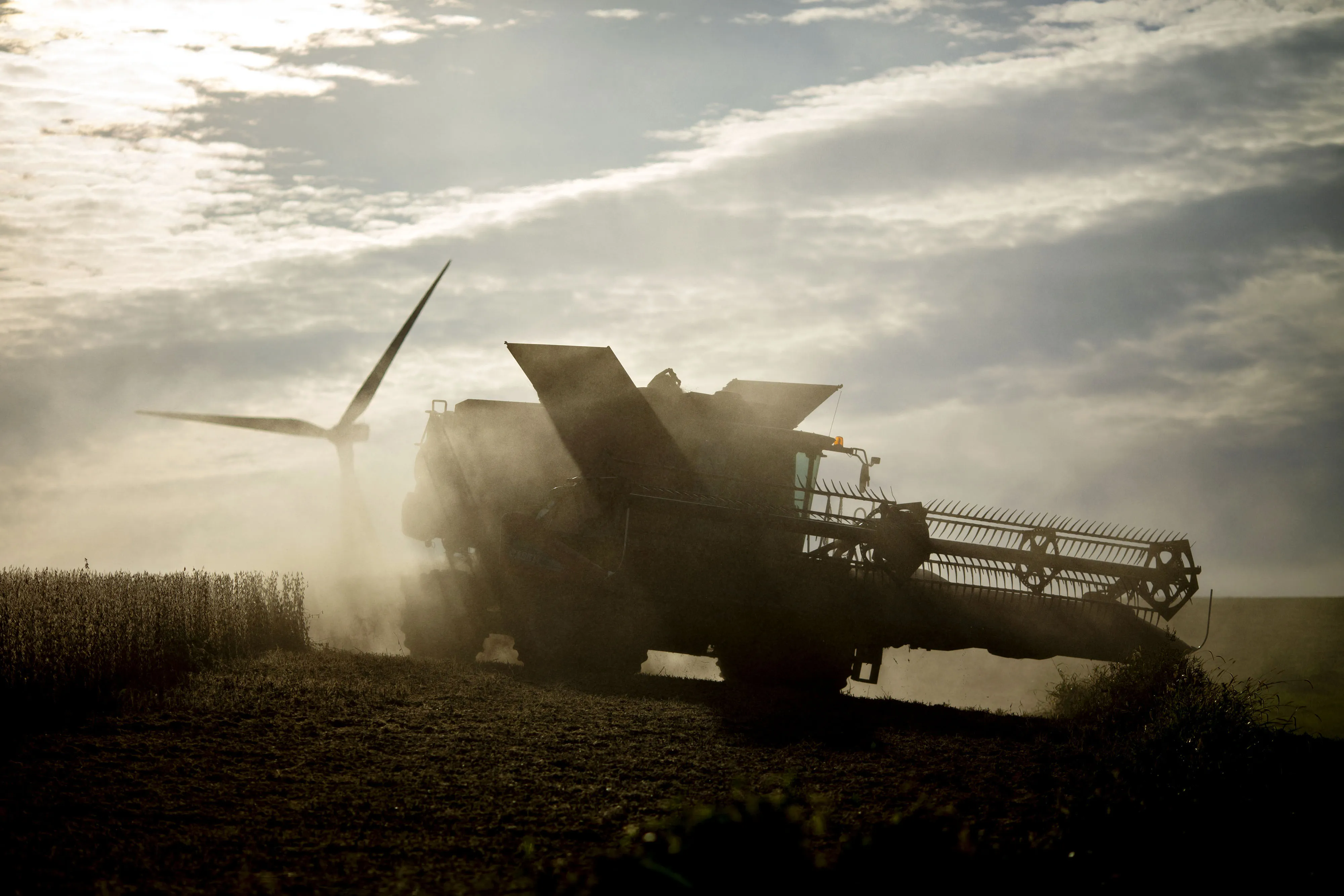 Operations During Corn And Soybean Harvests As New Nafta Secures Some Exports
