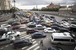 Russian drivers experience Los Angeles-esque jams. 