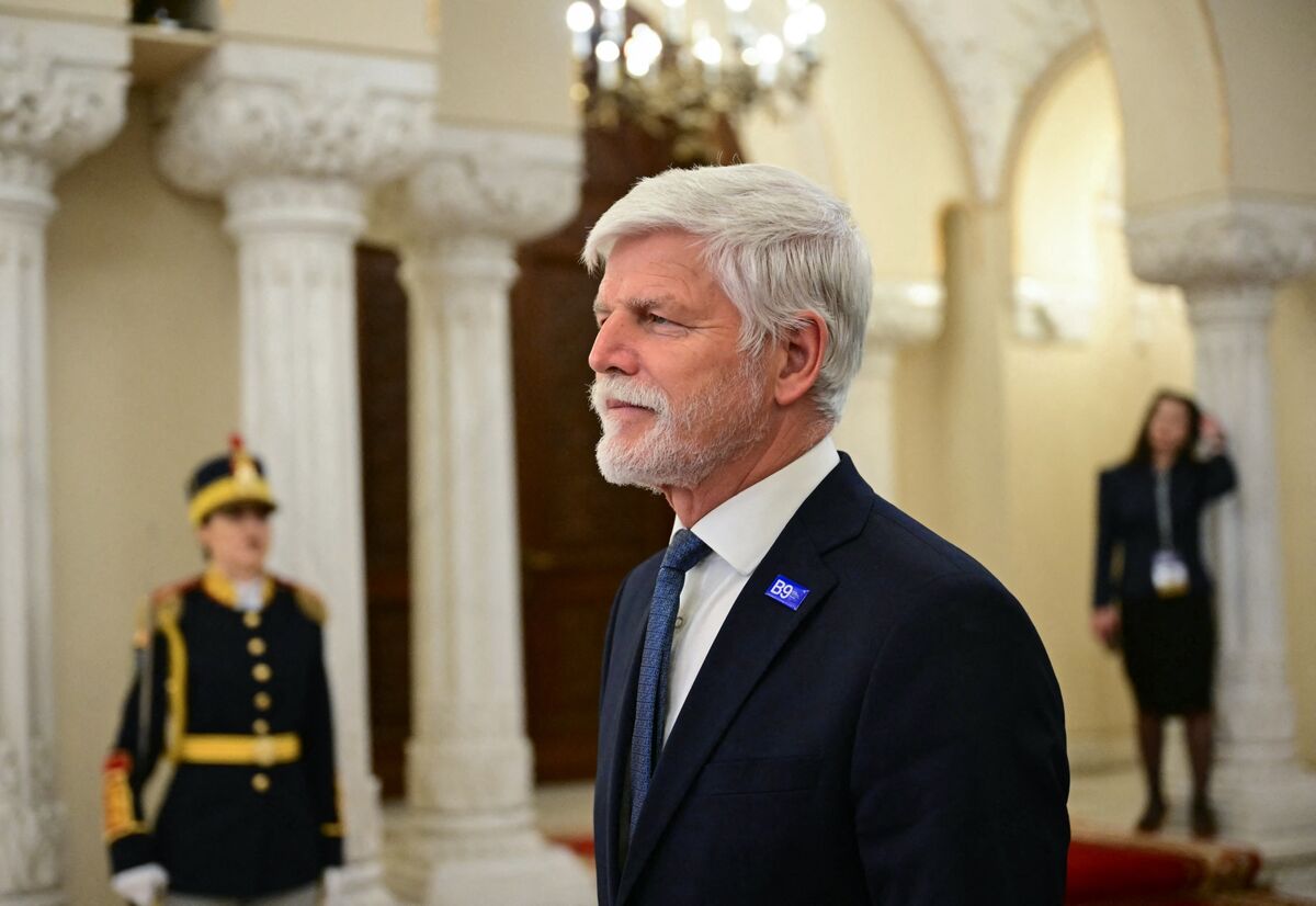 Czech Row Over NATO Summit Team to Escalate as President Banned
