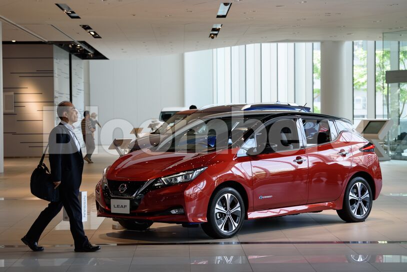 Nissan Braces for Pain as Weak Profit Forces Restructuring