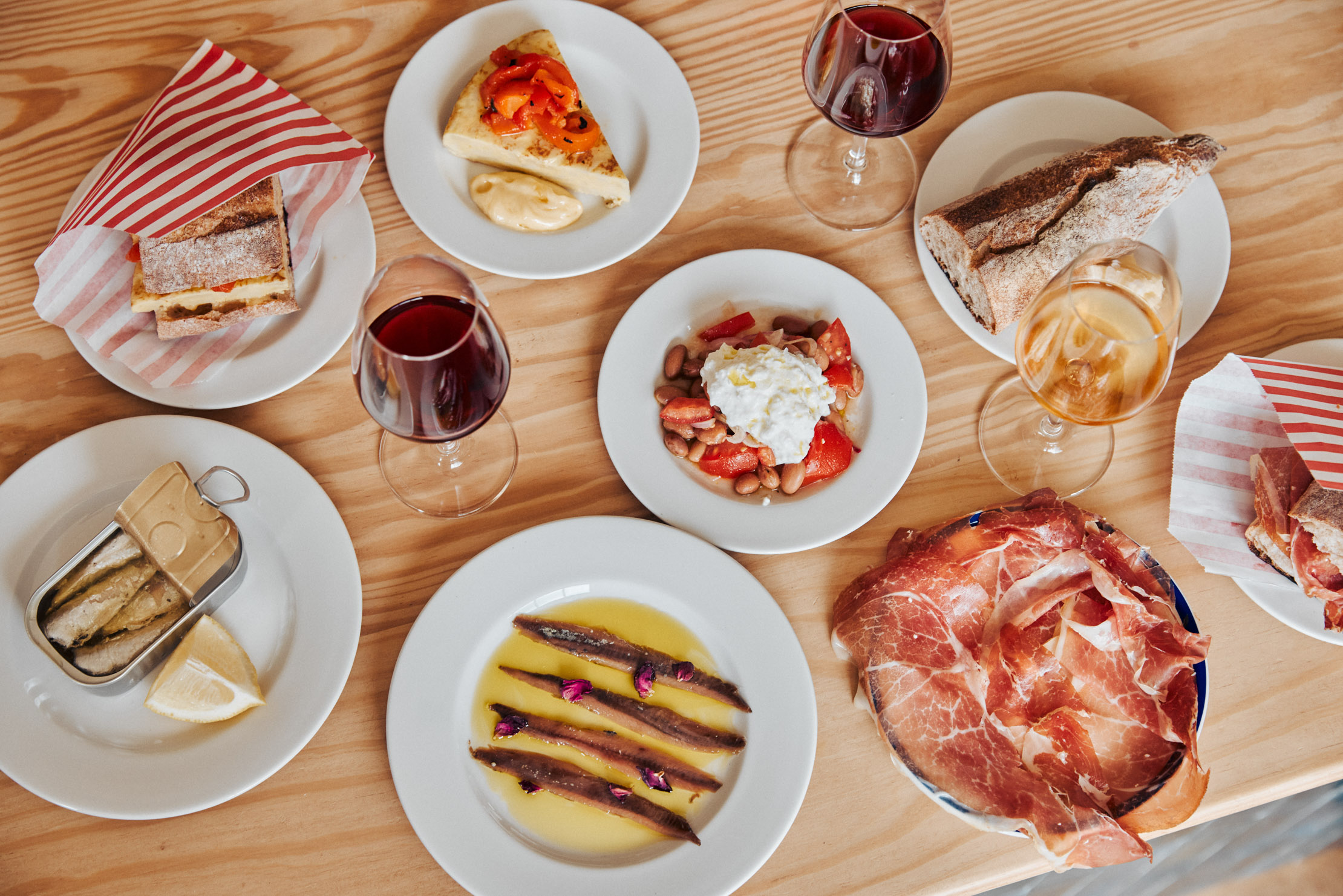 Food Blog Looking for the Best Wine Bar in London? It’s Hector’s