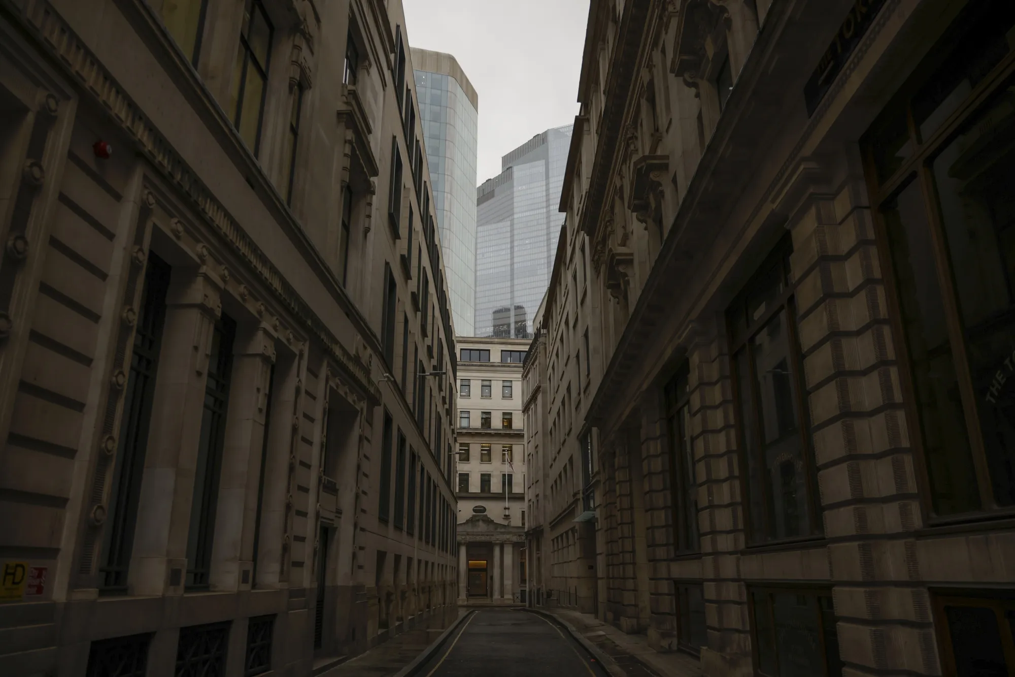 An empty street in the square mile financial district of the City of London, on&nbsp;Jan. 4.&nbsp;