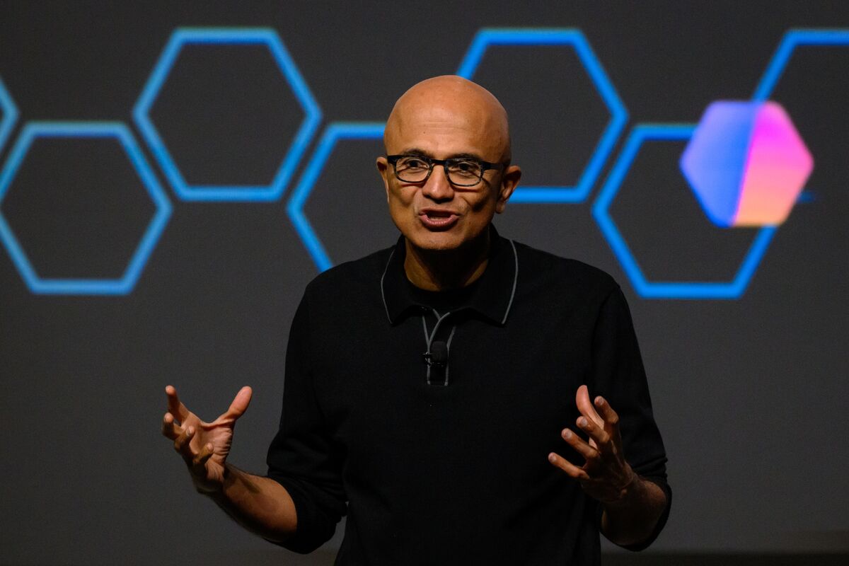 Microsoft’s Nadella to Join OpenAI, Nvidia CEOs at Trump-Xi Meal