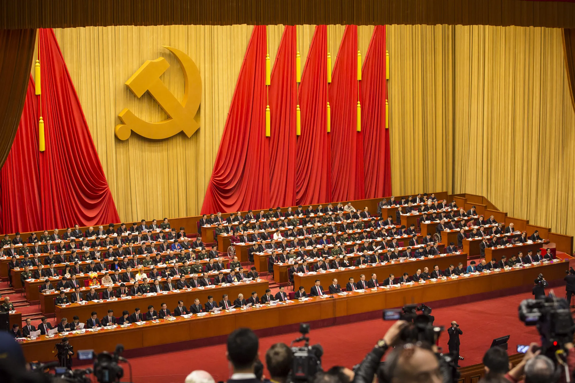 中国共産党：習国家主席の任期制限撤廃へ、政権の長期化狙う - Bloomberg