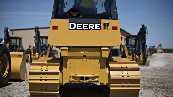 Deere Lifts Profit Outlook on Surging Farm Sector Demand