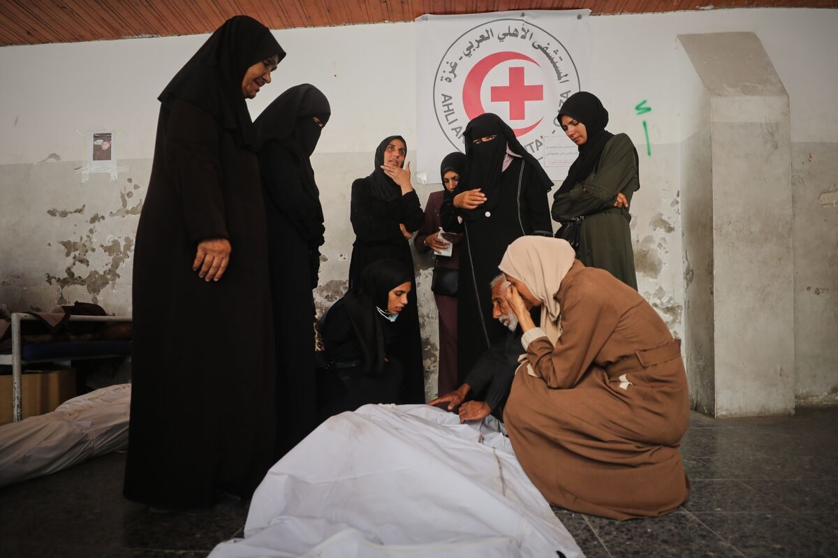 US Rushes to Shore Up Gaza Deal as Fresh Violence Raises Doubts