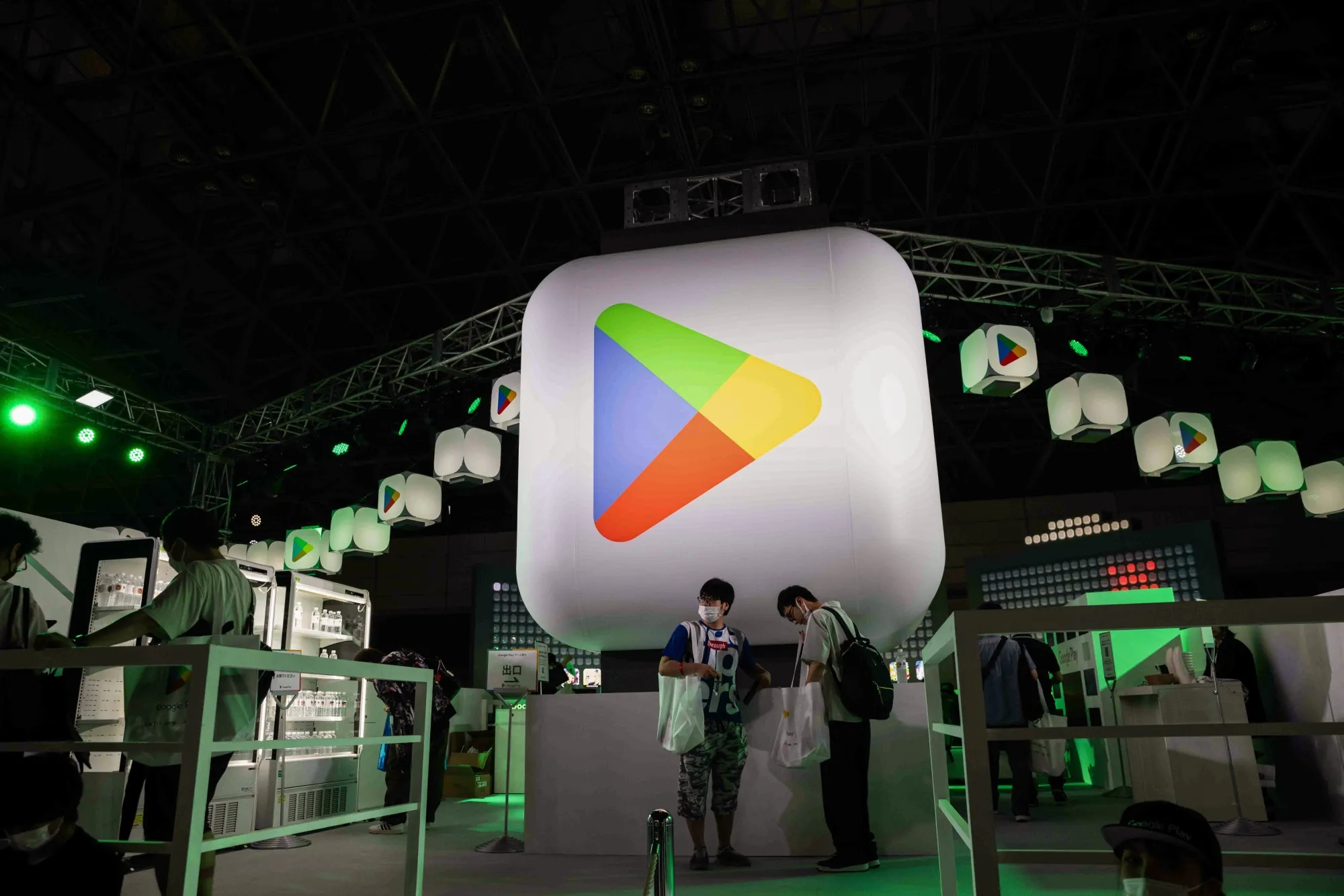 The&nbsp;verdict&nbsp;handed down by a San Francisco jury on Dec. 11 threatens billions of dollars in revenue for Google Play.