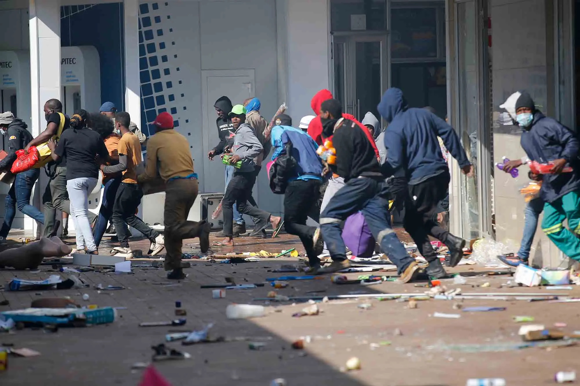 SAFRICA-POLITICS-UNREST