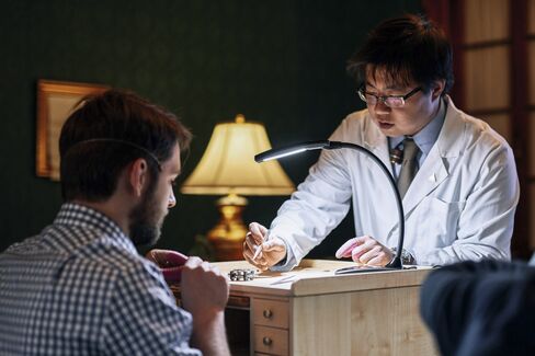 Horological Society of New York hosts watch repair classes with Hodinkee.
