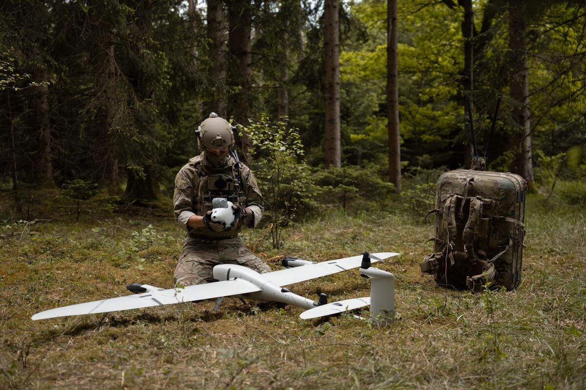 Germany-based Quantum Systems, which sells surveillance drones used by Ukraine, raised $1.2B led by Blackstone, Noteus, Airbus, and Advent at an ~$8B valuation (Yazhou Sun/Bloomberg)