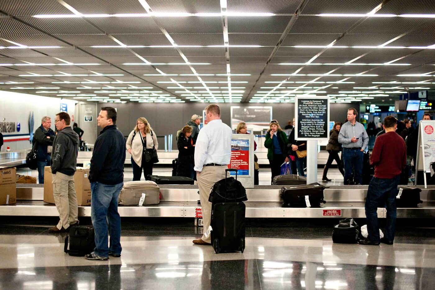 Congress Considers Bag Fee Refunds And Cell Phone Bans For Airlines 