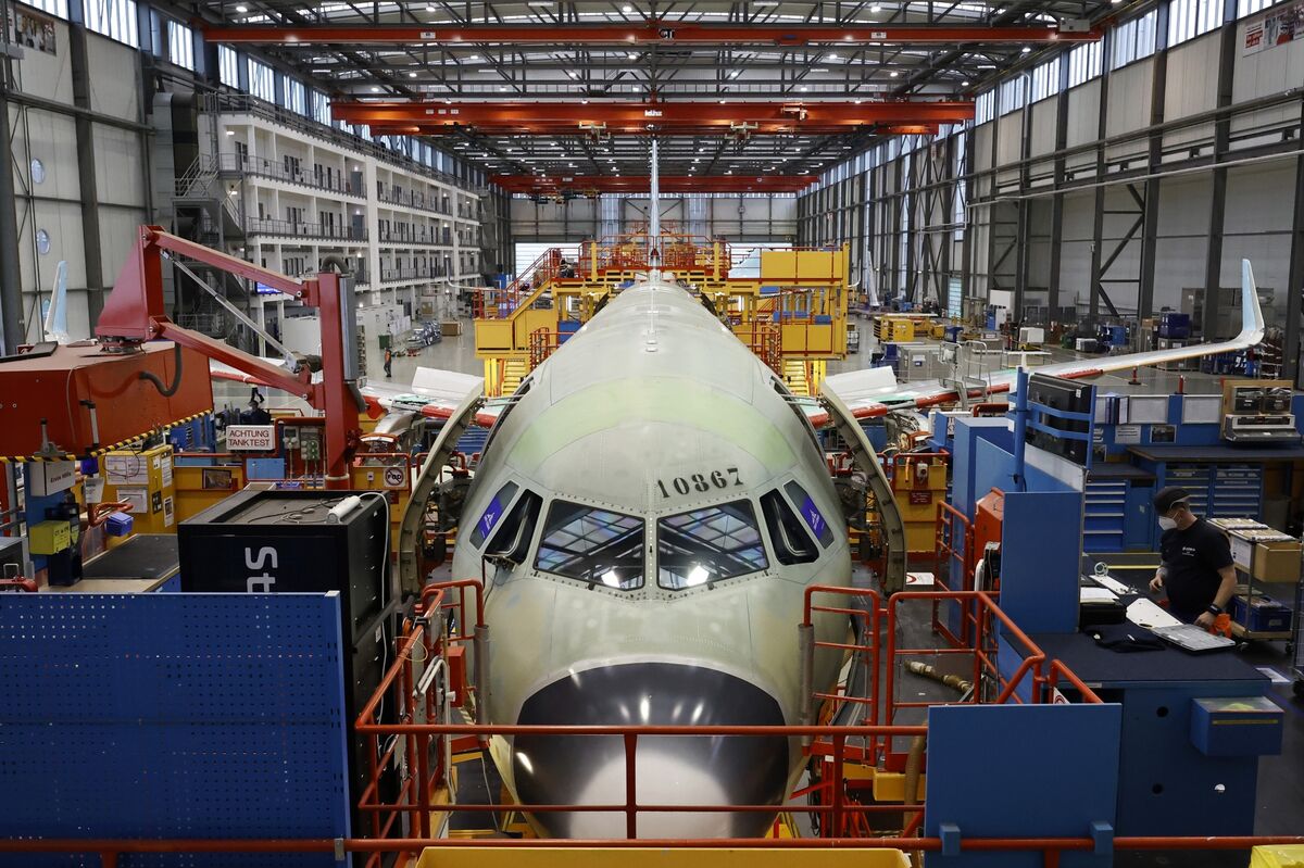 assets.bwbx.io image