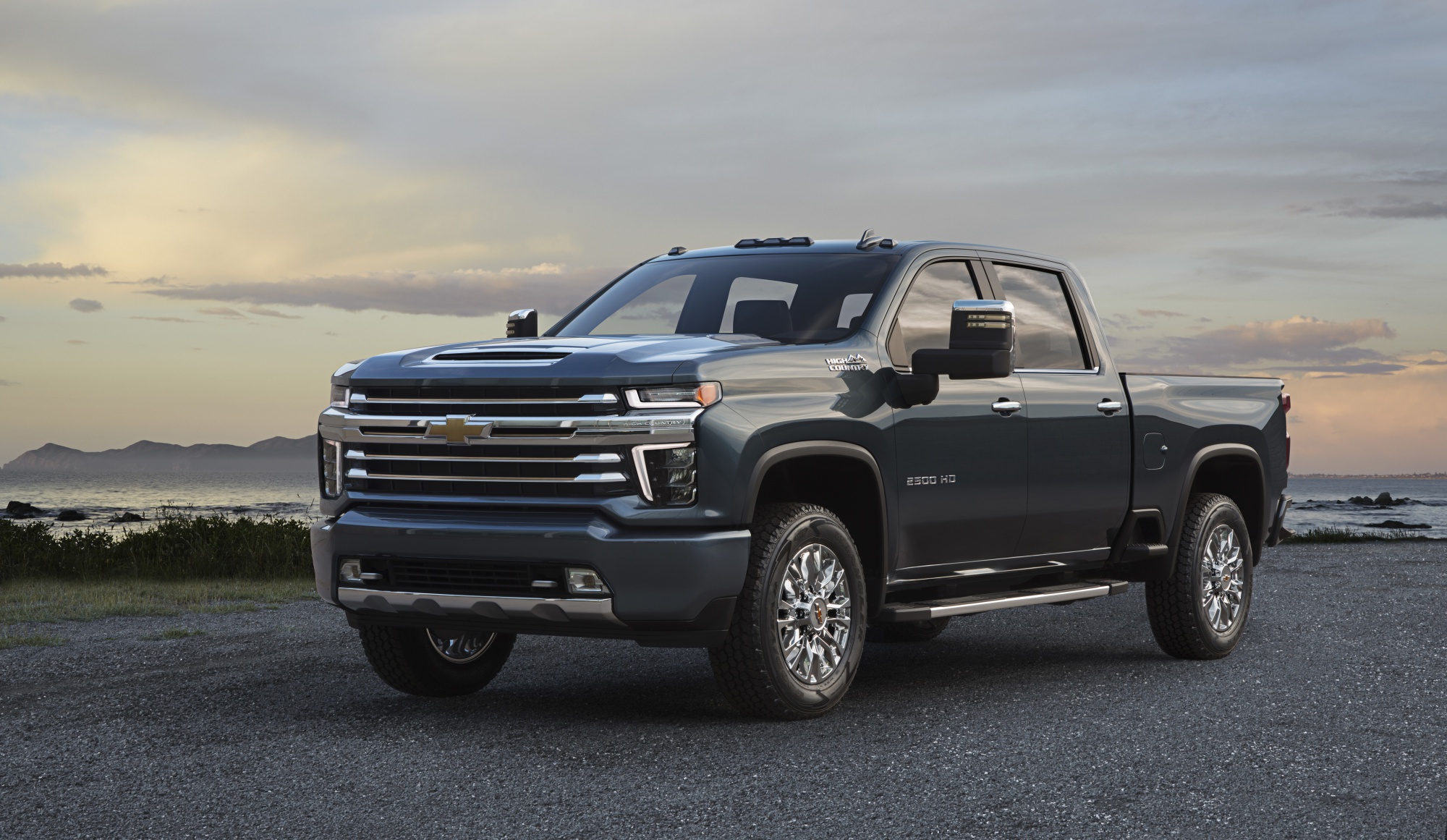 Chevy Silverado Pickup Trucks Will Pay for GM's Electric Future - Bloomberg
