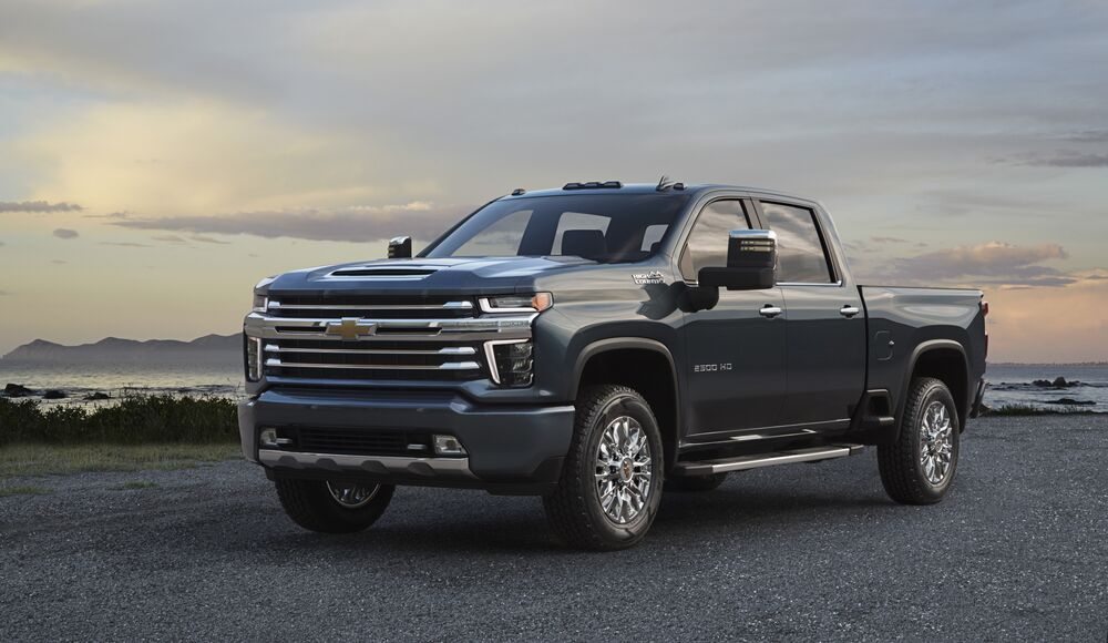 Chevy Silverado Pickup Trucks Will Pay For Gm S Electric Future Relates To Sel Burning Pickup Trucks Are Paying For Gm S Electric Future