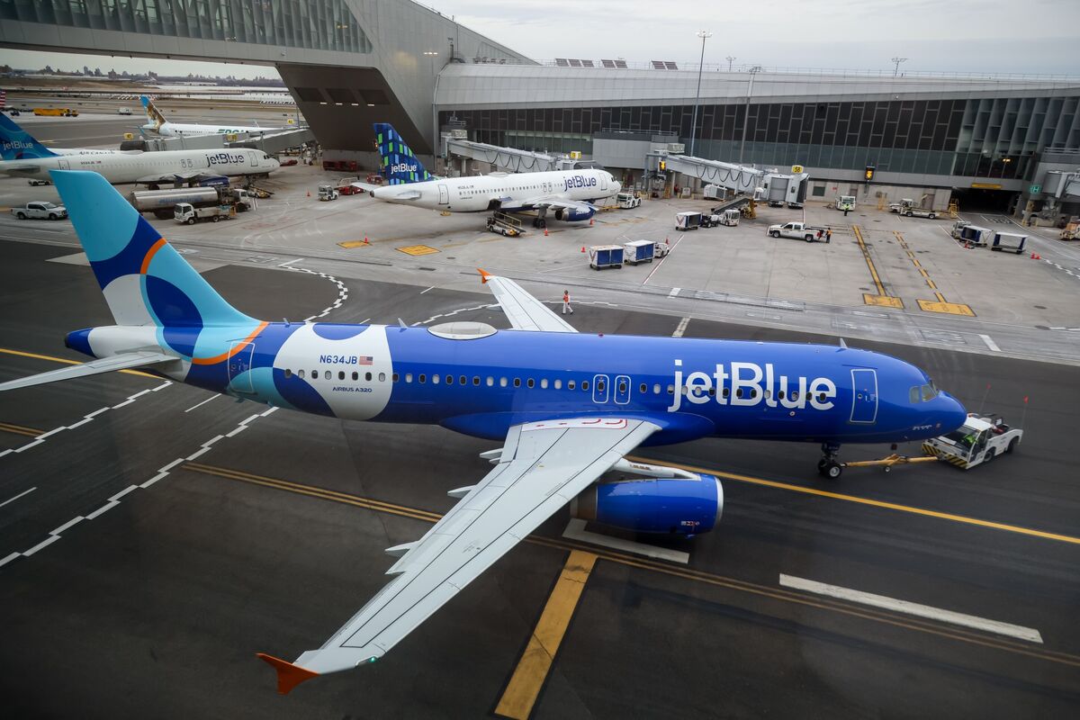 JetBlue Beats Wall Street Expectations Thanks to Strong Demand