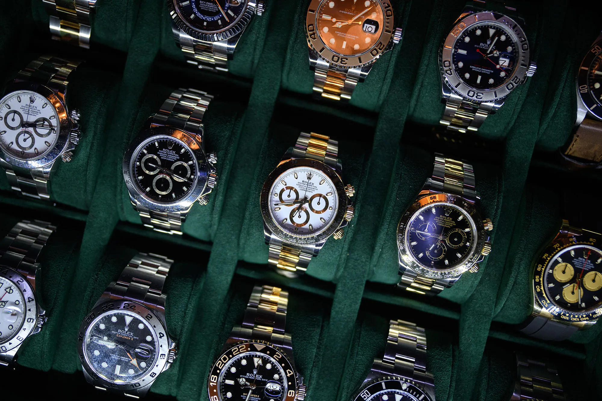 Rolex Is Selling More Luxury Watches Than Rivals Morgan Stanley Says Bloomberg