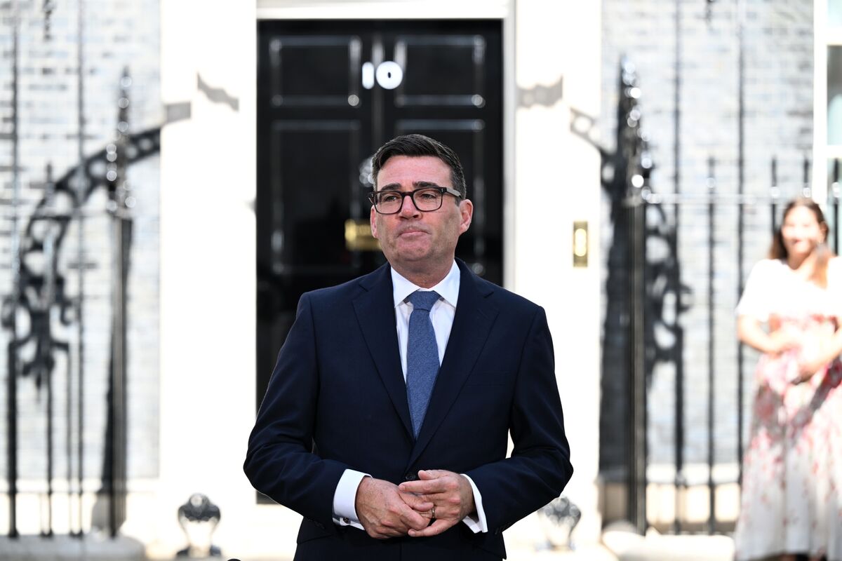 Burnham Promises New Economic Model in First Speech as UK PM