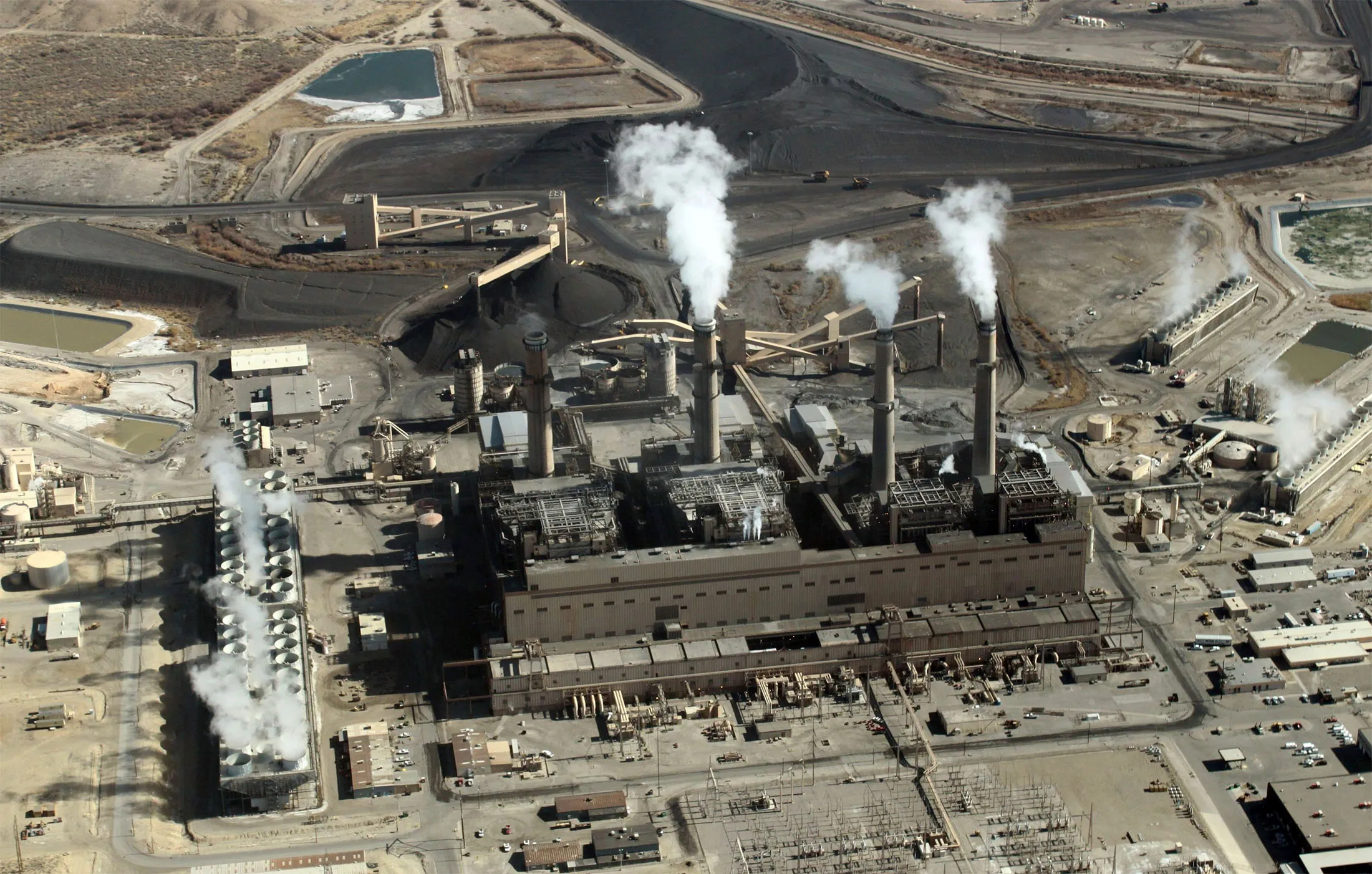 Acme Equities Looks to Buy New Mexico Coal Plant for $1 - Bloomberg