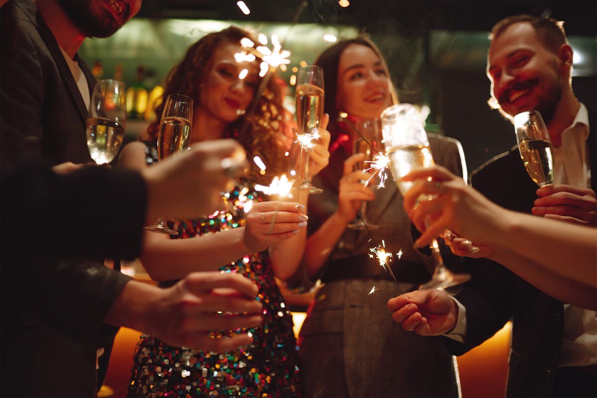 Office Parties Are Making A Comeback This Holiday Season - Bloomberg