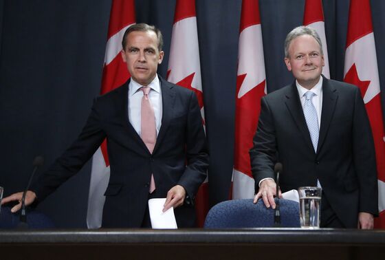Carney Looms Over Trudeau’s Quest for Next Bank of Canada Chief