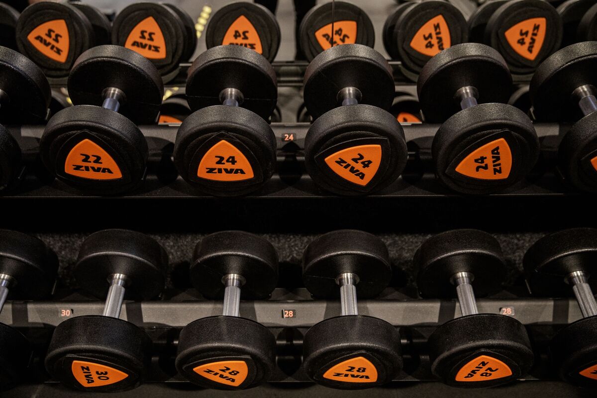 the-gym-group-share-price-sinks-as-uk-hybrid-work-hurts-sales-bloomberg