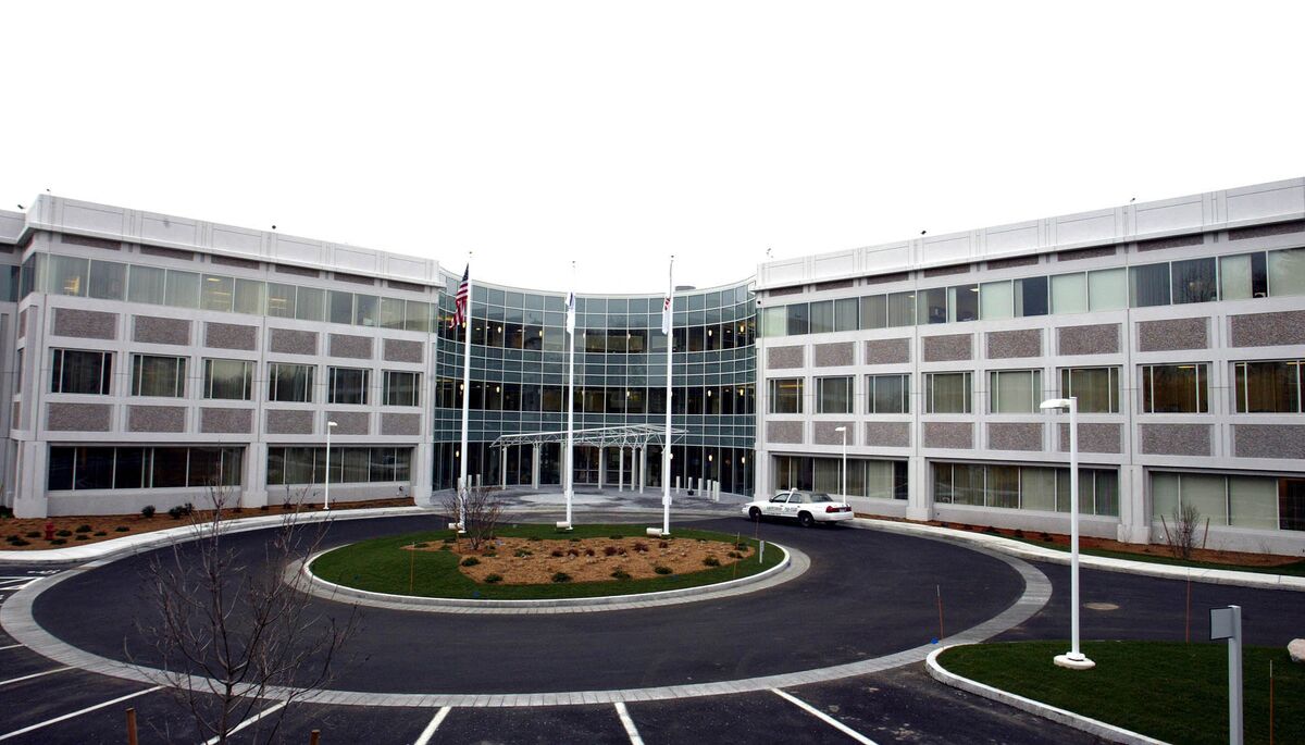 Raytheon (RTN) Discloses Defense-Unit Criminal Subpoena; Shares Fall -  Bloomberg
