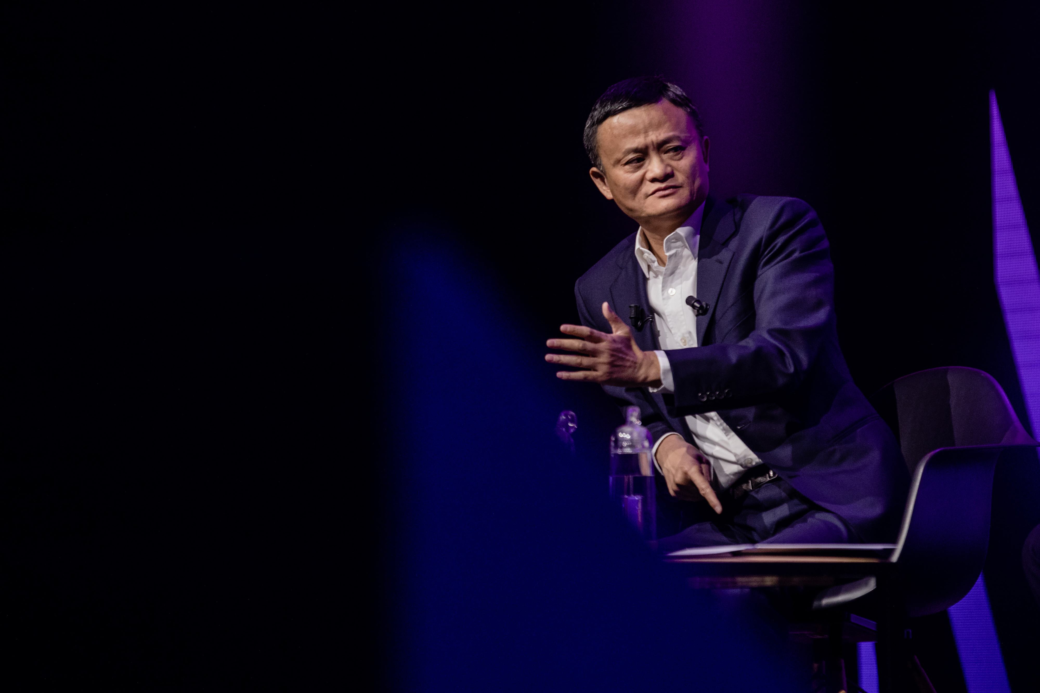 Will Temu Surpass ? Why Jack Ma's E-Commerce Rival Is Surging -  Bloomberg