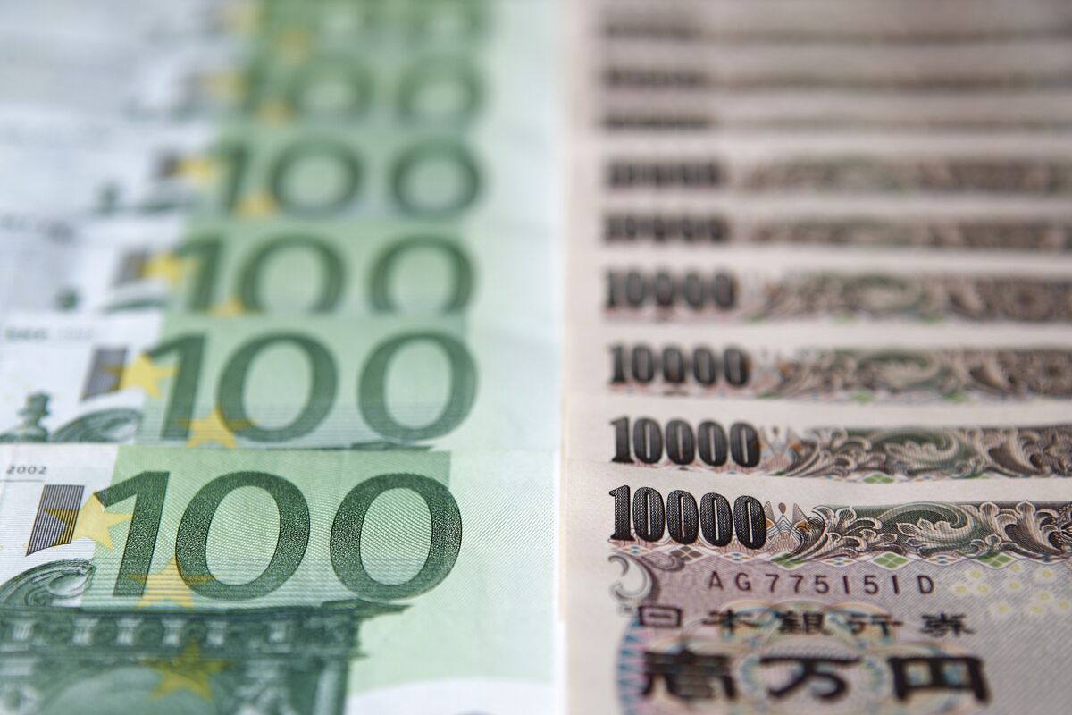 日本は世界最大の債権国から陥落間近、ドイツ猛追－そのとき円は - Bloomberg