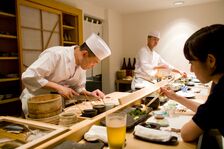 PURSUITS_WEB_Tokyo Sushi