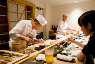 PURSUITS_WEB_Tokyo Sushi