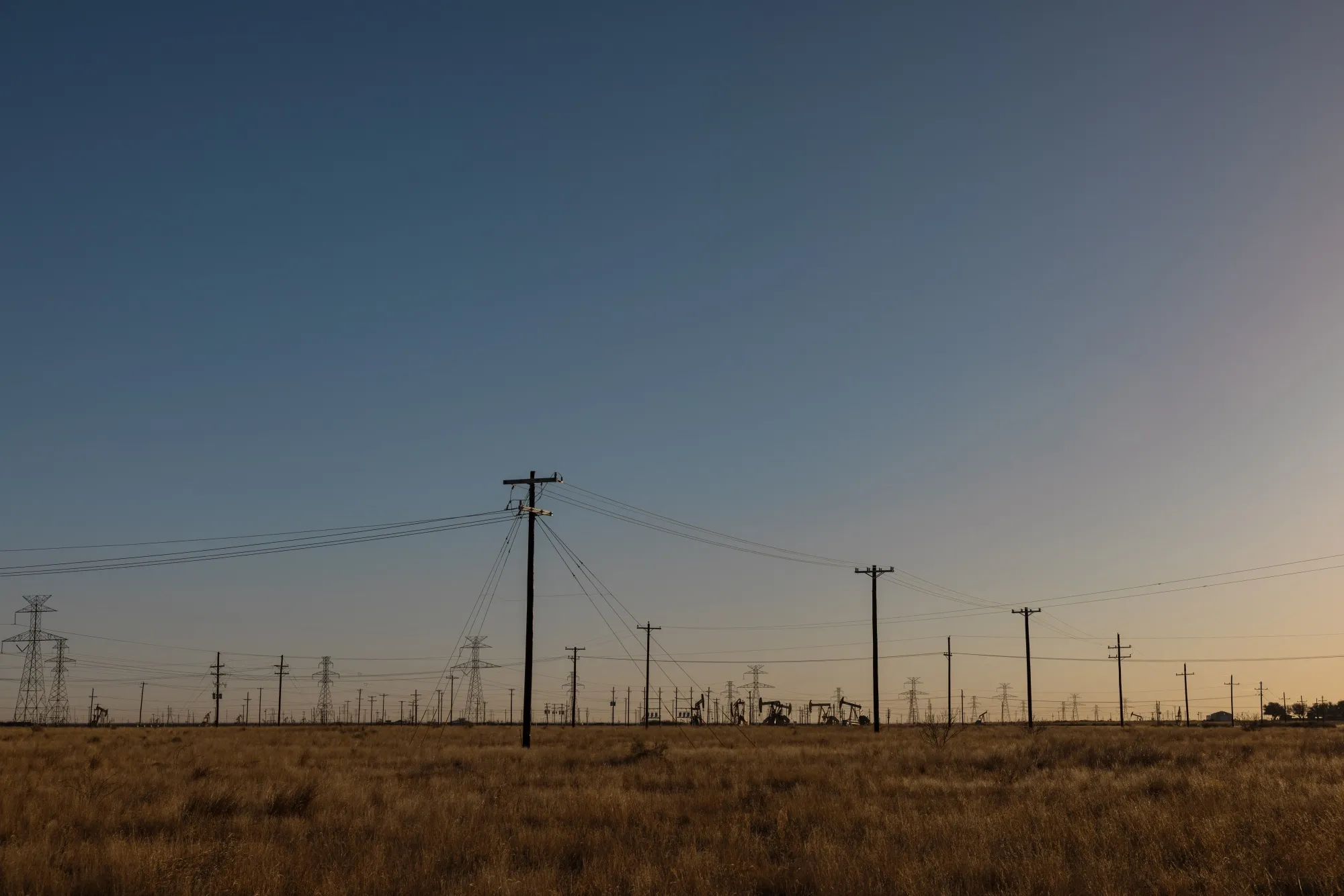 Power lines on the outskirts of Odessa, Texas.&nbsp;