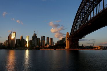 Australian Household Spending Drops for Third Month on Lockdowns